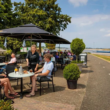 De Gouden Molen Отель 2*