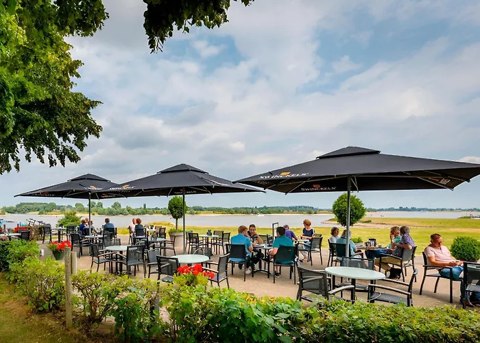 Отель De Gouden Molen 2*